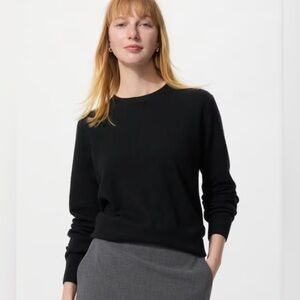 Uniqlo Women's Black 100% Cashmere Crew Neck Sweater